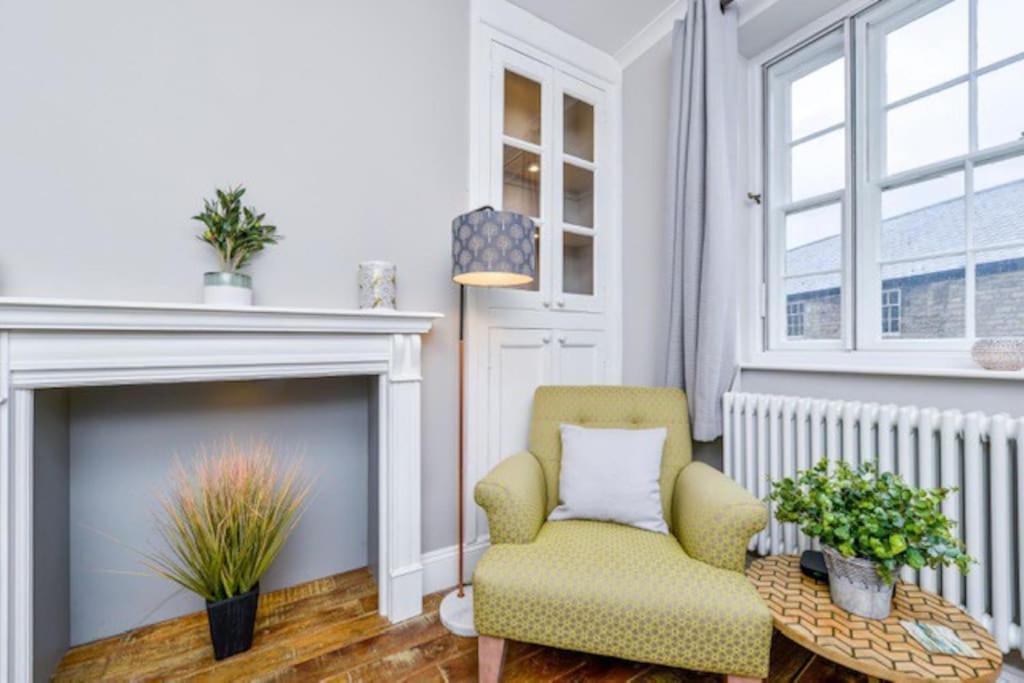 Victorian Townhouse - Stamford Centre - 2 Big Bedrooms, Living Room Kitchen Etc Tastefully Decorated Экстерьер фото